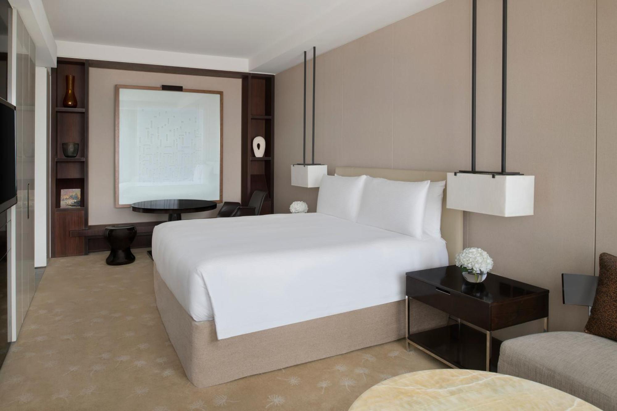 Classic King Room Waterfront View